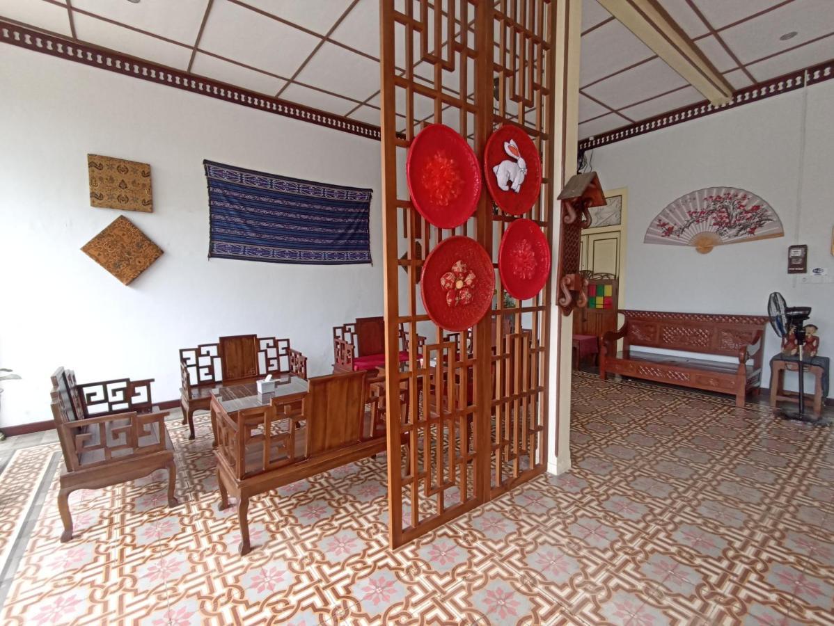 Mruyung Guest House Kota Lama Banyumas Mitra Reddoorz Eksteriør bilde